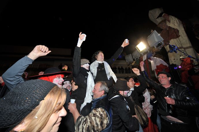 Ingrandisci la foto